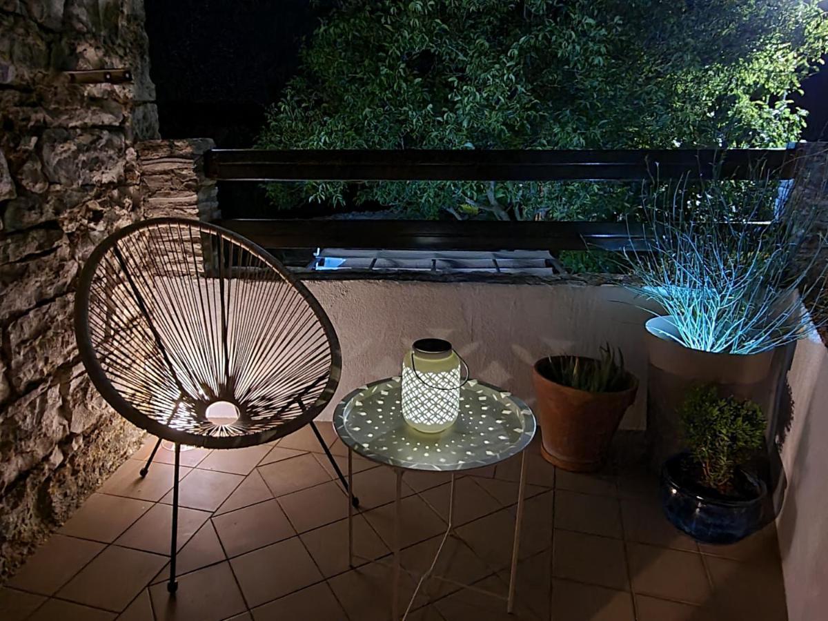 Villa Stonehouse Ana With Jacuzzi Rovinj-Krmed Extérieur photo